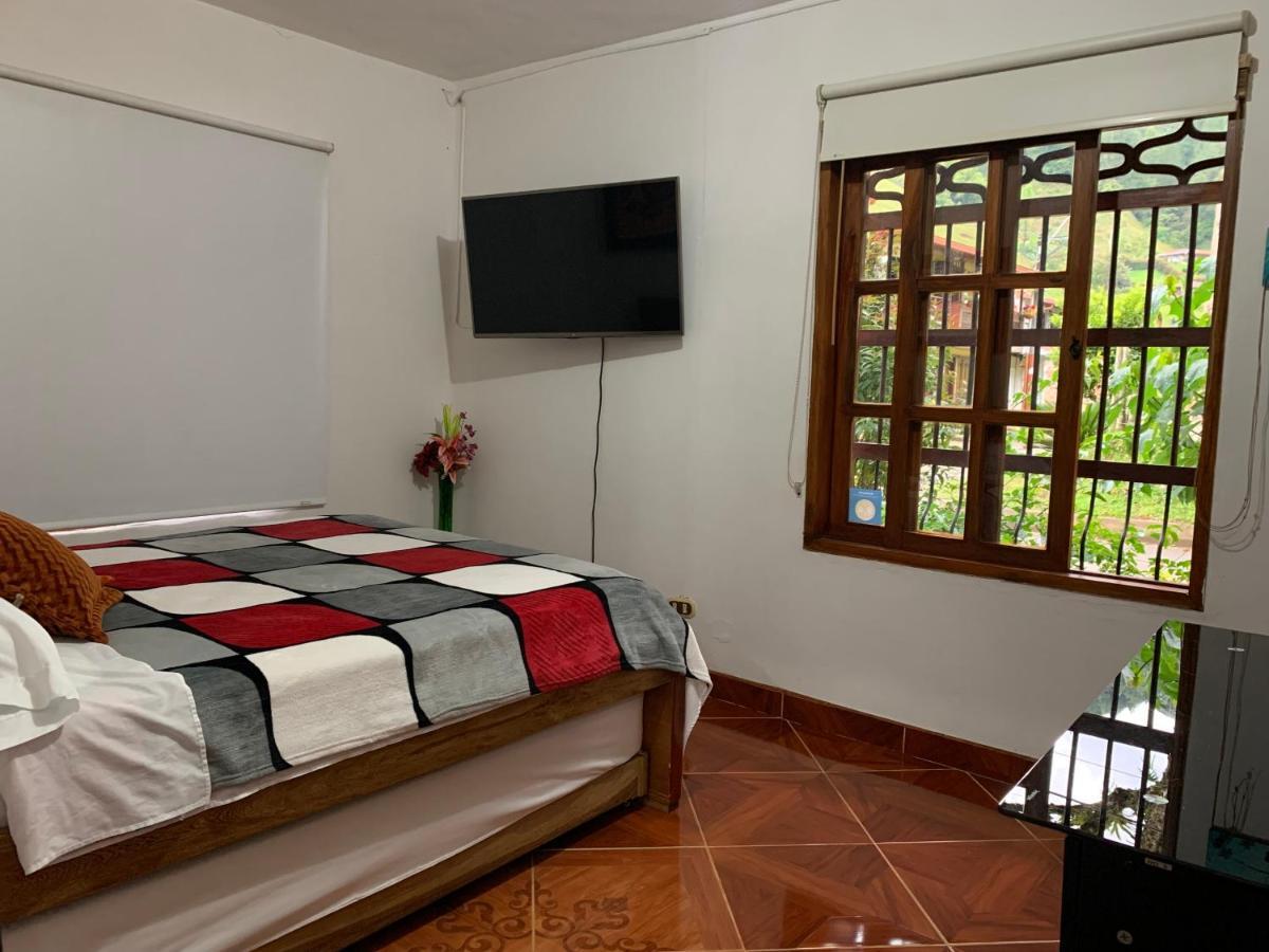 Casa Huespedes El Ensueno Hotel คาร์ดิน ภายนอก รูปภาพ